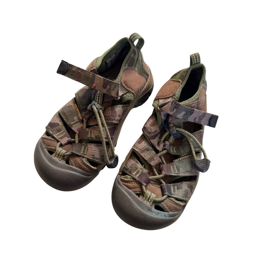 KEEN Newport H2 Sandals - Boys Size 13